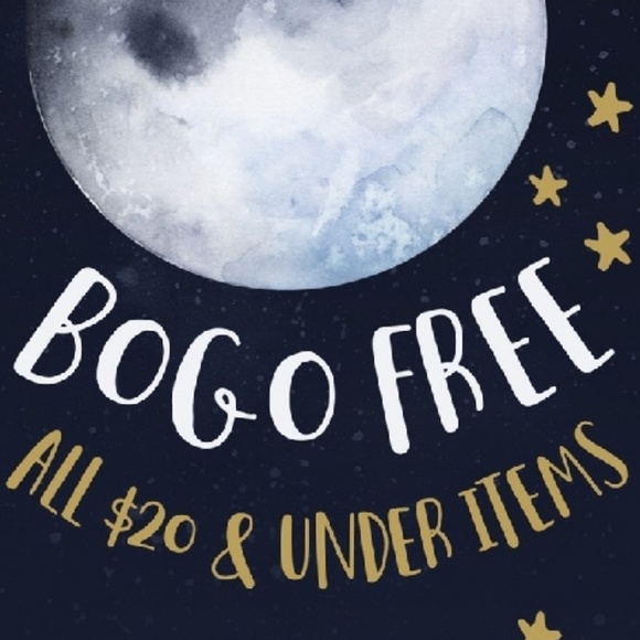 * Distortion Tank Top in Floral print and Stripes - Picture 6 of 8